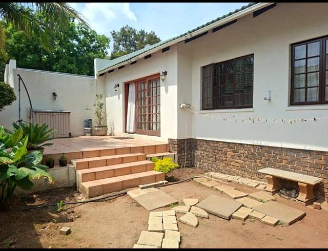 3 BEDROOM TOWNHOUSE FOR SALE IN PAULSHOF